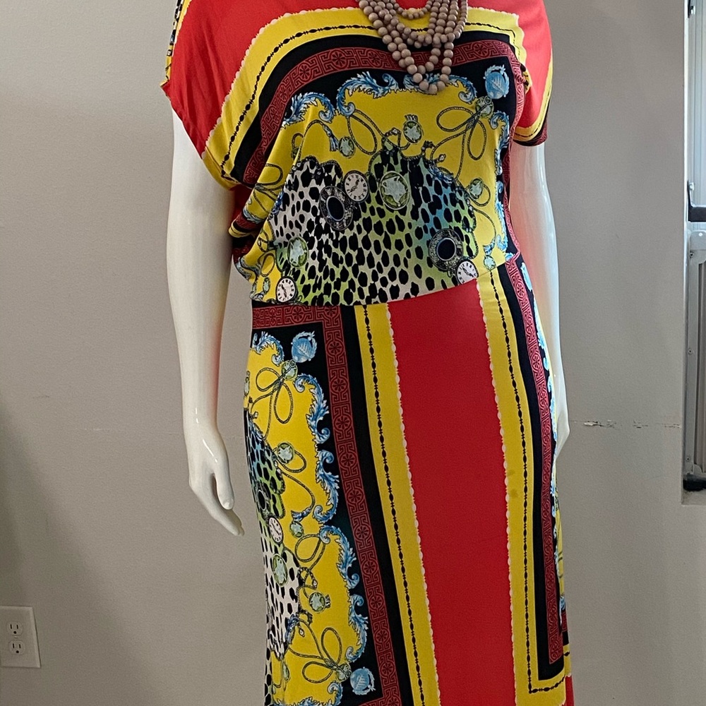 ‼️Vibrant Maxi Dress (Buy Now) - Picture 2 of 3